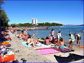 KROATIEN, VODICE, FERIEN, VODICE FERIEN, FERIENHAUS, VODICE FERIENHAUS, FERIENWOHNUNG, VODICE FERIENWOHNUNG, FERIENWOHNUNGEN, APPARTEMENT, APPARTEMENTS, ZIMMER, VODICE ZIMMER, RESTAURANT, VODICE RESTAURANTS, dalmatien