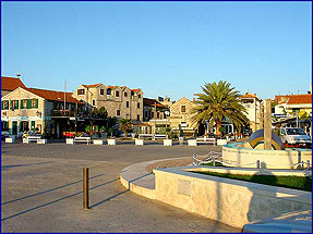 KROATIEN, VODICE, FERIEN, VODICE FERIEN, FERIENHAUS, VODICE FERIENHAUS, FERIENWOHNUNG, VODICE FERIENWOHNUNG, FERIENWOHNUNGEN, APPARTEMENT, APPARTEMENTS, ZIMMER, VODICE ZIMMER, RESTAURANT, VODICE RESTAURANTS, dalmatien